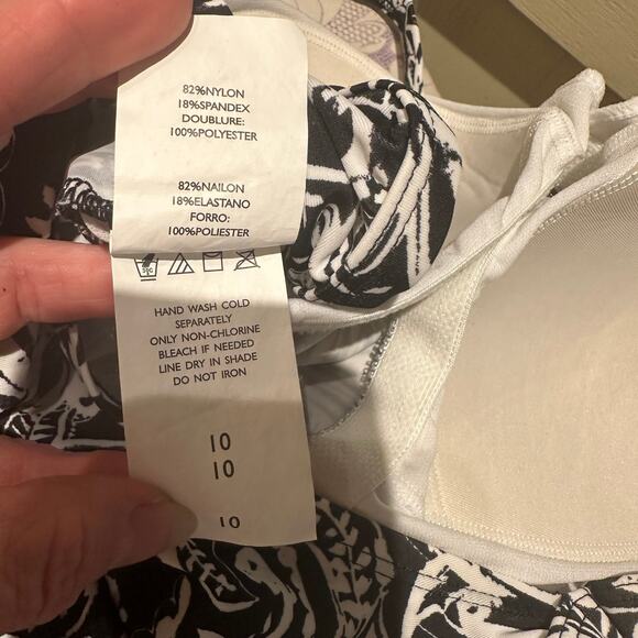 Jantzen Classics Size 10 Tankini Top Black & White Boho Hot Tub Pool Cruise - Picture 10 of 10